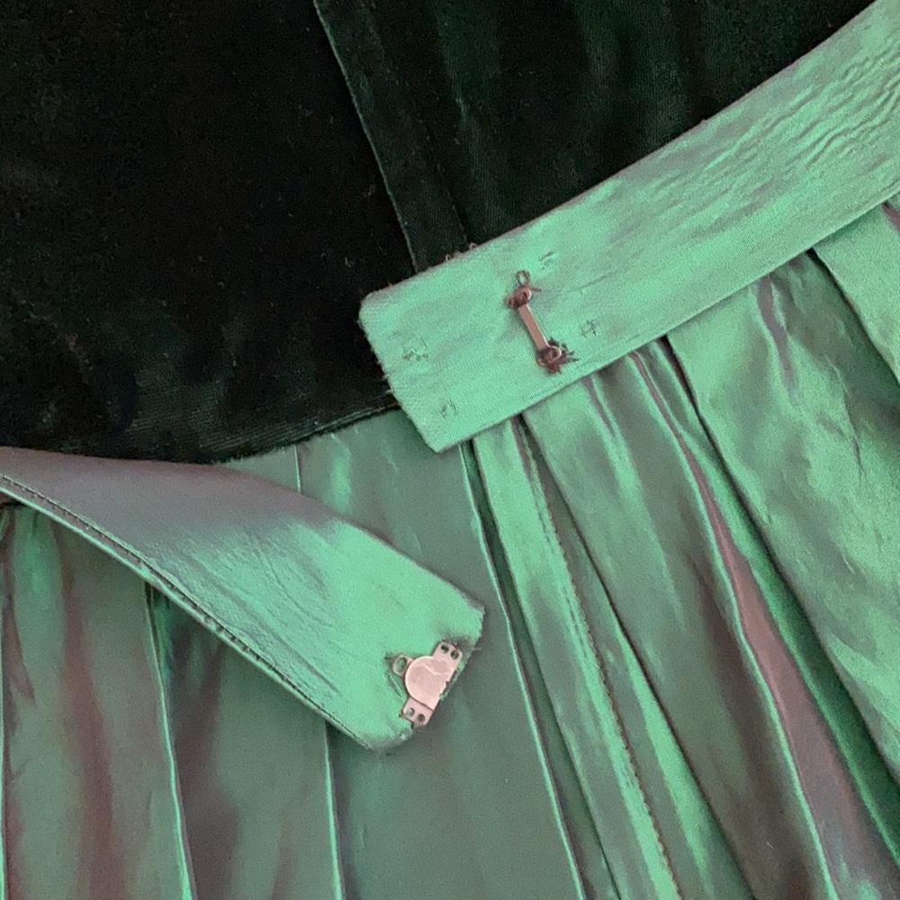 {VTG} Lanz Originals | Velvet Satin Bow Belt Long Sleeve Midi Dress Emerald (8) - Picture 12 of 16